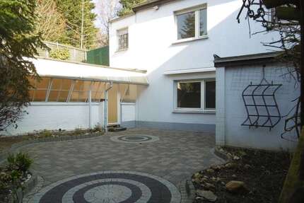 Haus zum Mieten in Mönchengladbach 900,00 € 85 m²