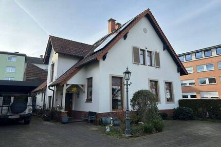 Historisches Stadthaus mit flexiblem Wohnkonzept, Kamin und Photovoltaik - Unna