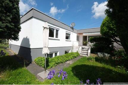 Komfortabel auf einer Ebene wohnen: Bungalow in ruhiger Lage - Remseck Neckargröningen