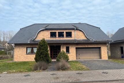 Einfamilienhaus mit großem Grundstück in toller Lage - Dahlem