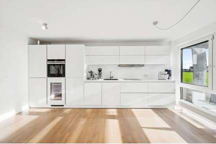 Wohnung zum Kaufen in Düsseldorf 998.000,00 € 189 m²