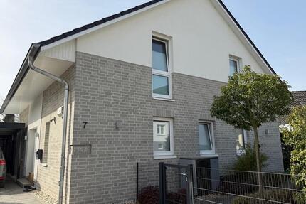 Modernes, energieautarkes Einfamilienhaus (A+) in Bestlage - Altenkirchen (Westerwald)