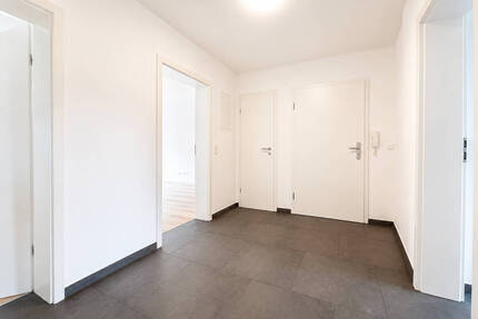 Kernsanierte 3-Zimmer-Wohnung mit modernem Wohnkomfort in Top Lage - Mannheim / Lindenhof