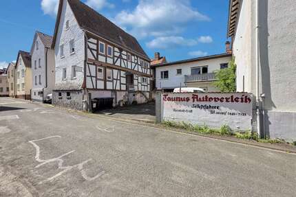 Haus zum Kaufen in Neu-Anspach 325.000,00 € 160 m²