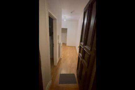 Lichtdurchflutete Erdgeschosswohnung mit Einbauküche zu vermieten - Berlin Friedrichshain-Kreuzberg