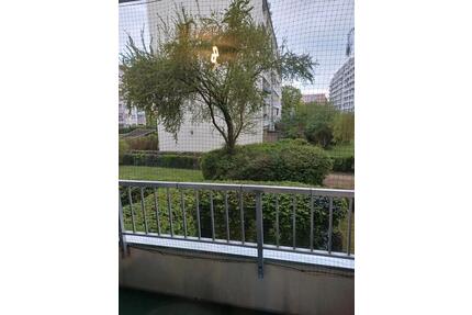 2,5 Zimmer Wohnung m.Außenstellplatz provisionsfrei zu verkaufen - Oberschleißheim