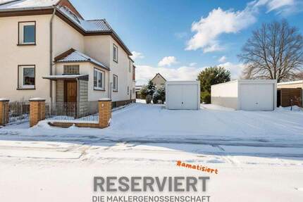 Zweifamilienhaus mit weitläufigem Garten - Laatzen Rethen