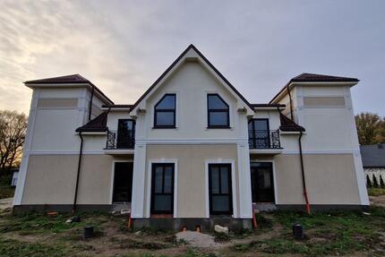 Zweifamilienhaus in KaliningradKaschtanovka 5km vom Selenogradsk - Hasbergen