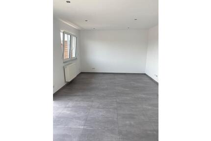 Sehr schöne kernsanierte Wohnung zum Mieten - Ludwigshafen am Rhein Edigheim