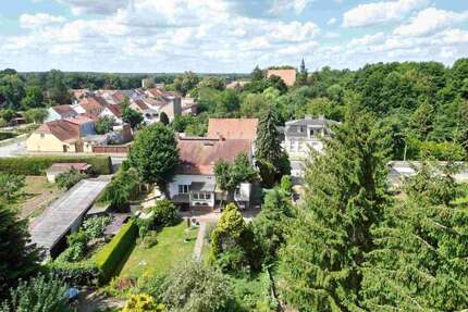 Haus zum Kaufen in Jüterbog - Kloster Zinna 215.000,00 € 170 m²