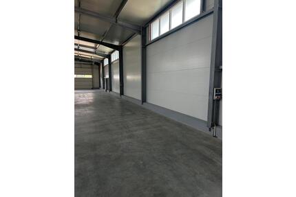 Stahlhalle-isoliert- - 2.900,00&nbsp;EUR Kaltmiete, in Schelklingen (PLZ: 89601)