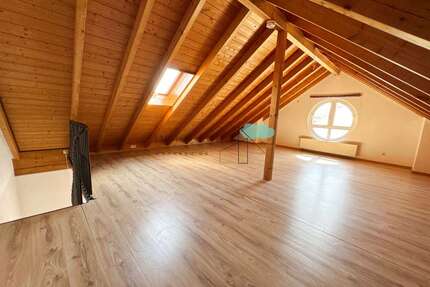 Wohnung zum Kaufen in Schwäbisch Gmünd - Hussenhofen 254.000,00 € 79.42 m²