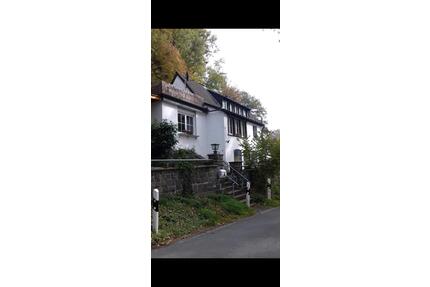 Haus zu verkaufen - 219.000,00&nbsp;EUR Kaufpreis, ca.&nbsp; 200,00&nbsp;m&sup2; in Meinerzhagen (PLZ: 58540)