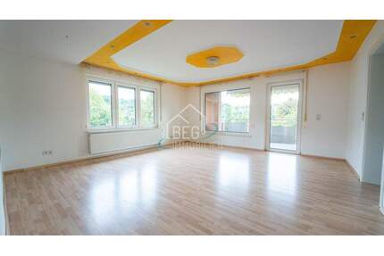 Großzügige 5-Zimmer-Wohnung mit Balkon und Garagenstellplatz - Schwäbisch Hall / Steinbach