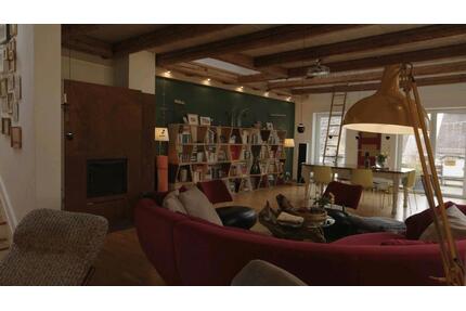 Mehrfamilienhaus in Mering - 2 freie Wohneinheiten & 1 Gewerbe