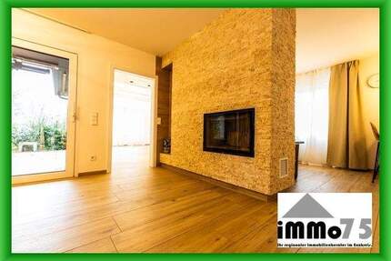 Freistehendes Einfamilienhaus nach Kernsanierung - Galerie, Wellnessbereich und Bauplatz im Garten - Bad Liebenzell Unterlengenhardt