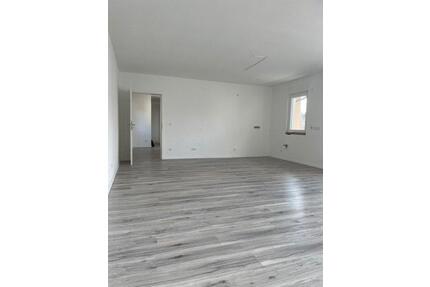 Gut geschnittene, schöne 4-Zimmer Wohnung in Eppstein-Bremthal