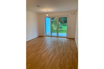 Schöne 2-Zimmer Wohnung mit Garten in Grafenau!