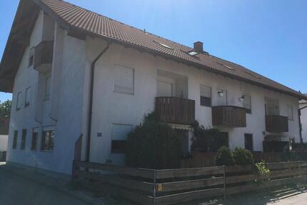 Zwei 3 - Zimmerwohnungen neu renoviert (EG und 1. OG) - Ampfing