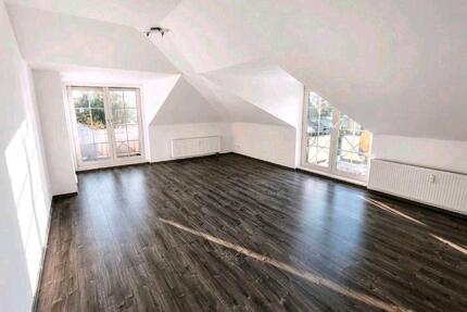 Großzügige Dachgeschosswohnung in GlienickeNordbahn - Glienicke/Nordbahn