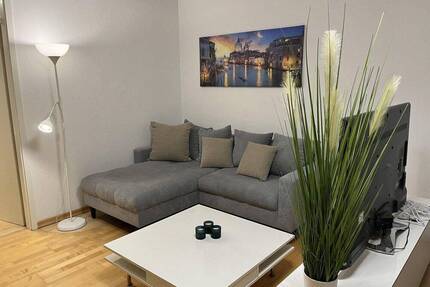 möblierte, sehr schöne 1,5 Zimmerwohnung in zentraler Innenstadtlage - Mannheim Quadrate