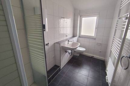 NACHMIETER GESUCHT AB 01.08.2026: 3-Zimmer Wohnung im Herzen Bad Gandersheims!