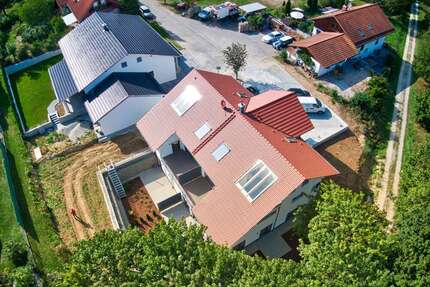 Wohnung zum Kaufen in Mengkofen 230.000,00 € 54.28 m²