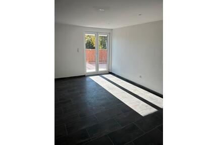 2 Zimmerwohnung in Weyhausen - 650,00&nbsp;EUR Kaltmiete, ca.&nbsp; 75,00&nbsp;m&sup2; in Sassenburg (PLZ: 38524)