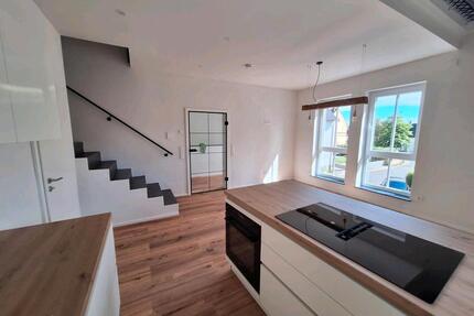 Moderne Wohnung Mietwohnung 3 Zimmer mit Dachterrasse 125m2 - Bettenfeld