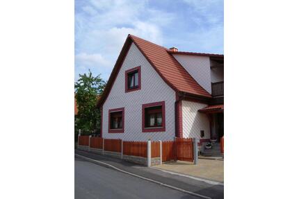 Doppelhaushälfte 110 m² zu vermieten. Fotos folgen später. - Römhild