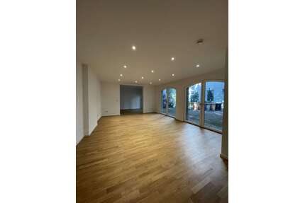 Wohnung zum Mieten in Berlin 1.490,10 € 80.4 m²
