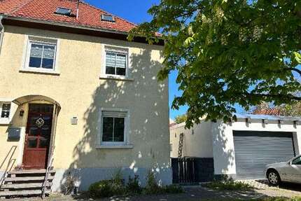 Haus zum Kaufen in Leuna 249.000,00 € 100 m²