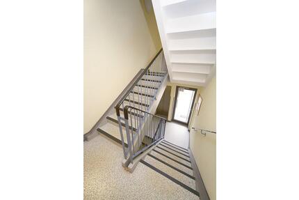 Schöne 3-Raumwohnung mit Fahrstuhl! Einziehen und wohlfühlen - Eisleben (Lutherstadt)