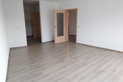 Wohnung mit Kinderzimmer - 640,00&nbsp;EUR Kaltmiete, ca.&nbsp; 77,00&nbsp;m&sup2; in Lugau/Erzgebirge (PLZ: 09385)