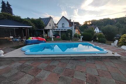 Einfamilienhaus mit Pool in Riegelsberg mit Potential