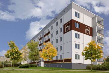 Wohnung zum Mieten in Neubrandenburg 336,00 € 61.86 m²