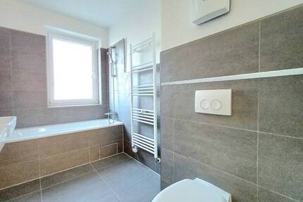 Mit frischem Fassadenanstrich! - 1.250,00&nbsp;EUR Kaltmiete, ca.&nbsp; 67,10&nbsp;m&sup2;&nbsp;Wohnfl&auml;che in Minden (PLZ: 32425) Innenstadt