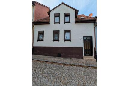 Einfamilienhaus - 95.000,00&nbsp;EUR Kaufpreis, ca.&nbsp; 110,00&nbsp;m&sup2; in Bad Langensalza (PLZ: 99947)
