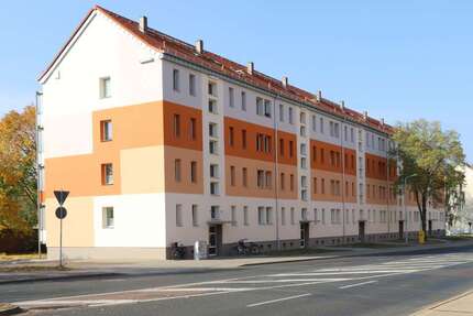 Wohnung zum Mieten in Dessau-Roßlau 225,00 € 28.25 m²