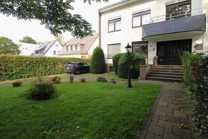 Haus zum Kaufen in Bochum 690.000,00 € 296.1 m²