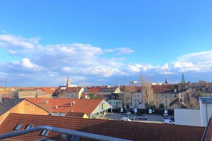 Über den Dächern von Merseburg - 790,00&nbsp;EUR Kaltmiete, ca.&nbsp; 125,67&nbsp;m&sup2; in Merseburg (PLZ: 06217)