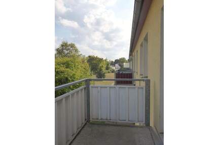 Hab mich hübsch gemacht und bin wieder zu haben. - Bad Lauchstädt