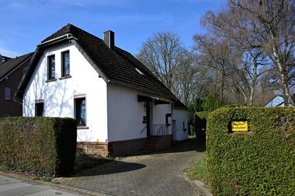 Provisionsfrei: Grundstück DO-Holzen mit Altbestand + MFH Planung - Dortmund Hörde