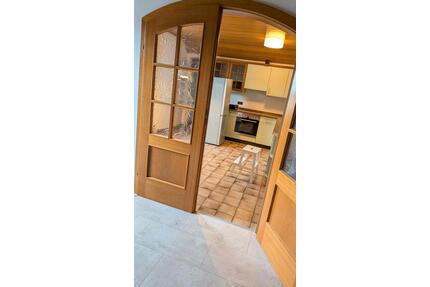 4 Zimmer Dachgeschoss Wohnung - 950,00&nbsp;EUR Kaltmiete, ca.&nbsp; 95,00&nbsp;m&sup2; in Vilseck (PLZ: 92249)