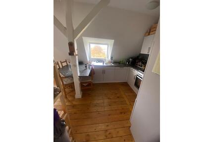 Gemütliches Zimmer in Uni Nähe in 5er WG - Lübeck Sankt Jürgen