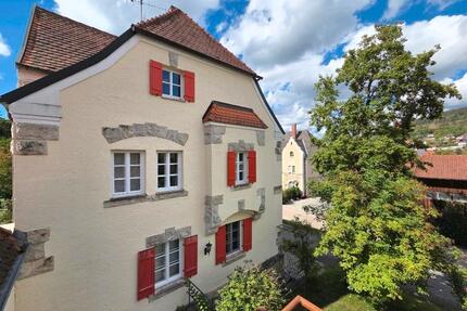 Wohnung im Bahnhof - 1.010,00&nbsp;EUR Kaltmiete, ca.&nbsp; 83,00&nbsp;m&sup2; in Riedenburg (PLZ: 93339)