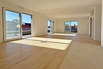 Wohnung zum Mieten in Stuttgart 2.850,00 € 118 m²