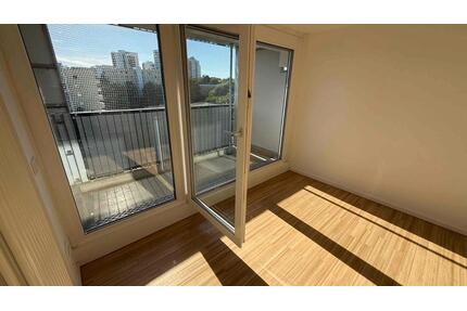 Prov.frei**von PRIVAT** Spitzen-Apartment im 7.OG mit W-Balkon - Regensburg Ganghofersiedlung
