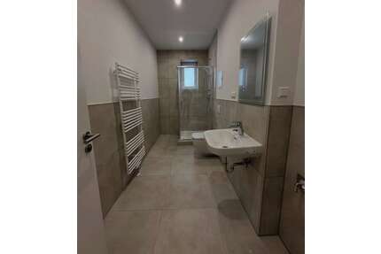 Wohnung zum Mieten in Mannheim 450,00 € 13 m²