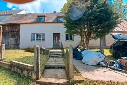 Haus in Arzberg ,Bayern - 22.000,00&nbsp;EUR Kaufpreis, ca.&nbsp; 120,00&nbsp;m&sup2; in Arzberg (PLZ: 95659)